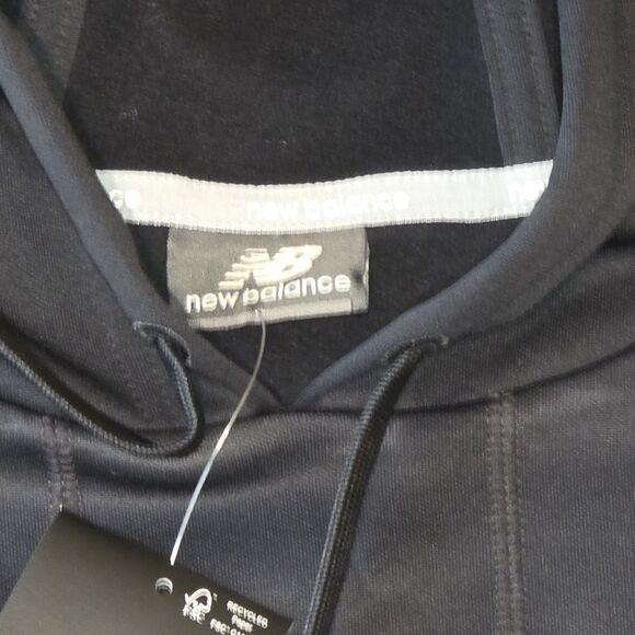 NEW New Balance HUSTLE Tech Hoody Black XL ($109) - Picture 3 of 6